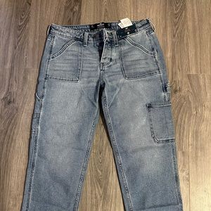 Hollister Low-Rise Boyfriend Jeans